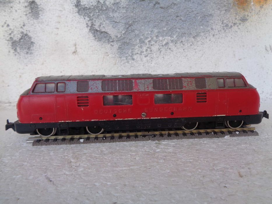 1:87 Locomotiva diesel V200 comboio