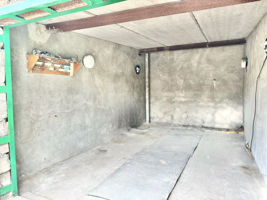 Продаж гаражу у кооперативі. ЦЕНТР! Широка. Руді