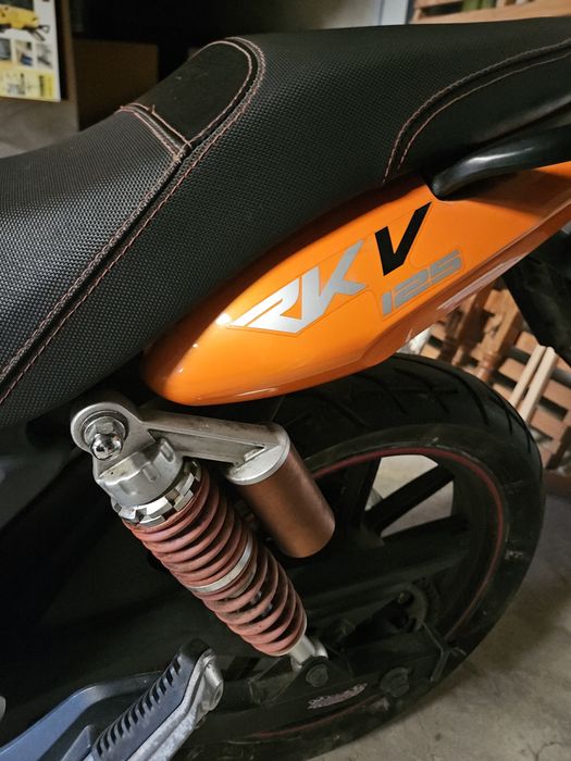 Keeway RKV 125 | Económica