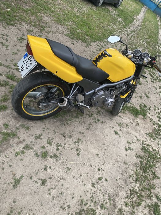Продам хонду св400