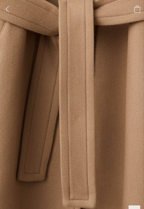 Sobretudo  de LÃ MANTECO com Cinto