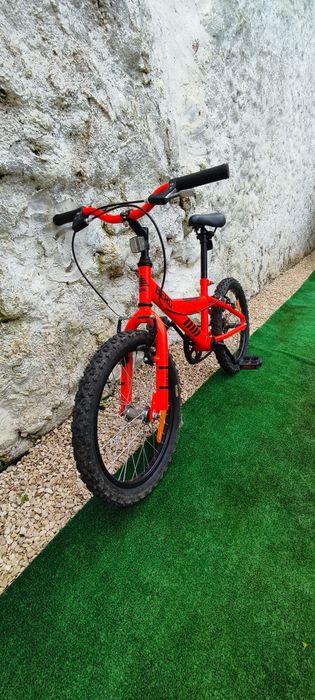 Bicicleta  criança 6-8 anos
