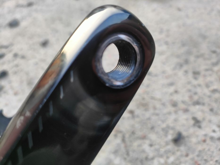 Велосипедные Шатуны Fsa с звёздами и кареткой