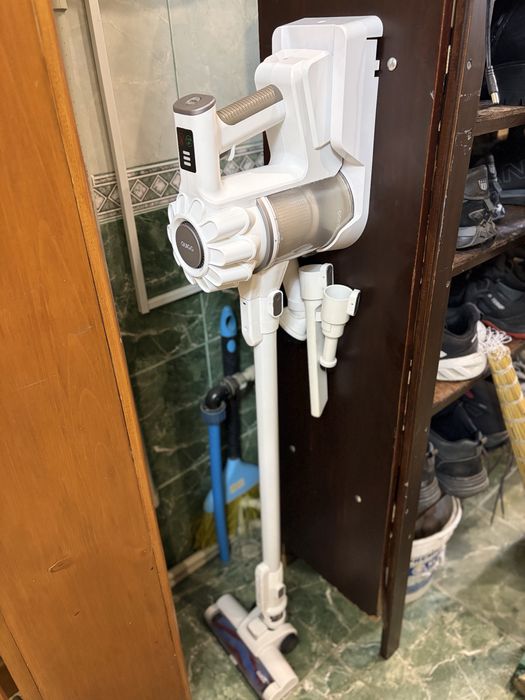 Продам 3 пилососа в гарному стані