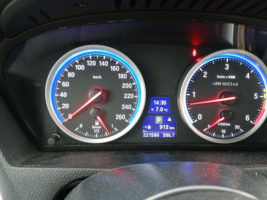 Sprzedam BMW X5M 50d