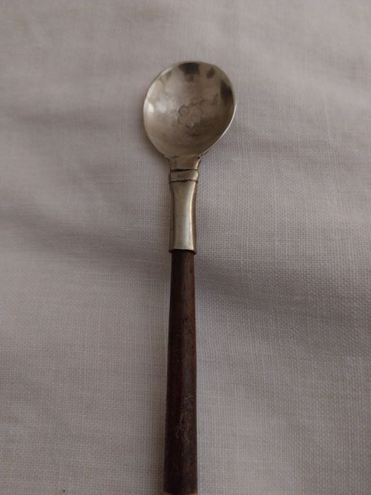 Colher de liga metalica tipo casquinha Argentina.