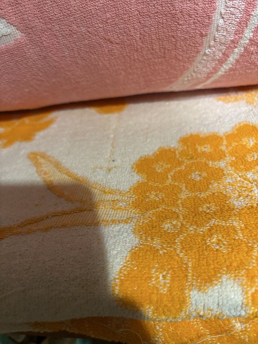 Продам новую махровую простыню 152/200