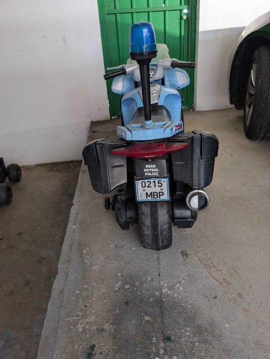 Mota eletrica criança