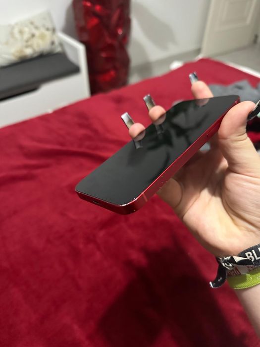 IPhone 13 vermelho
