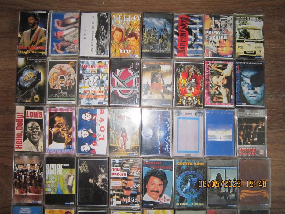 аудіокасети с записом гуртів Iron Maiden,Judas Priest