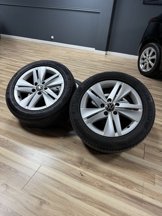 Jantes 16 VW Golf c/pneus incluidos