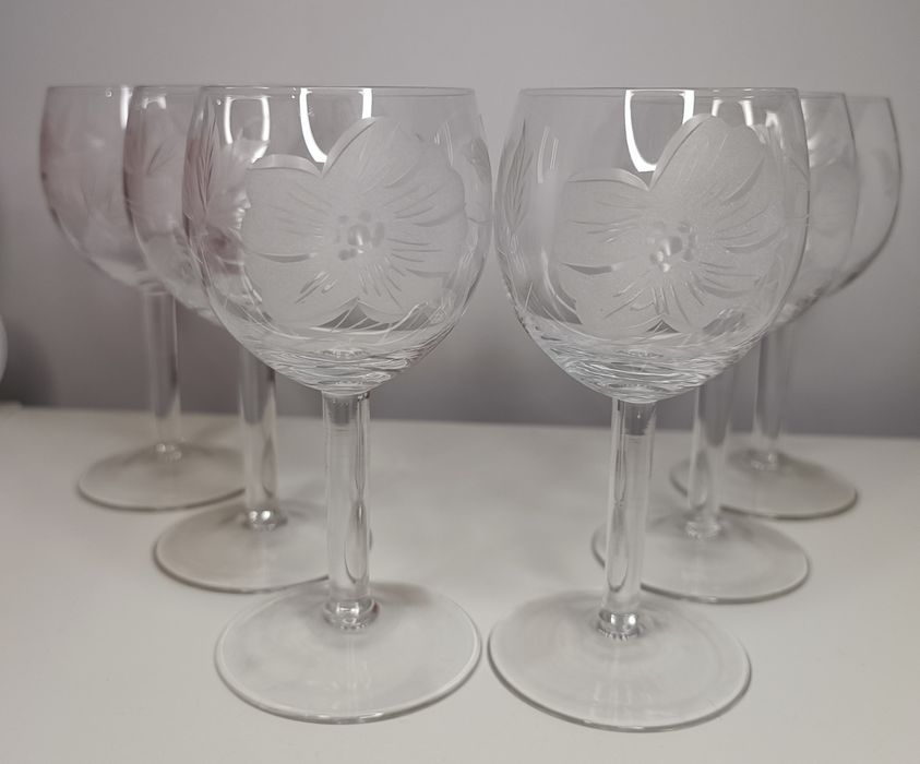 Kieliszki do wina, likieru z wzorem PRL remery 12szt