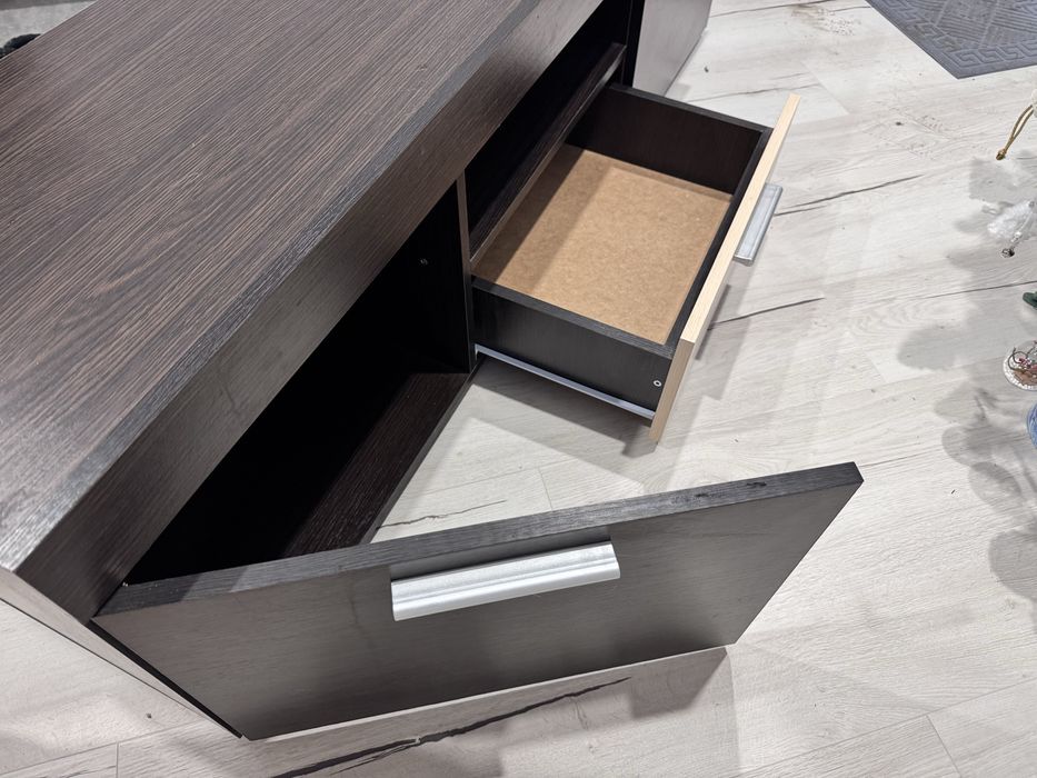 Тумба під телевізор