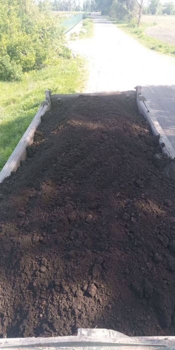 Родючий грунт від виробника, є в мішках. Достака/вантажники
