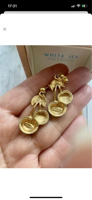 Avon вінтажні сережки вишеньки емаль американський вінтаж