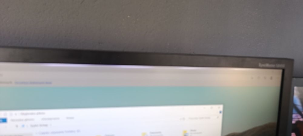 Komputer plus 2 duże Monitory 24 cale, komplet