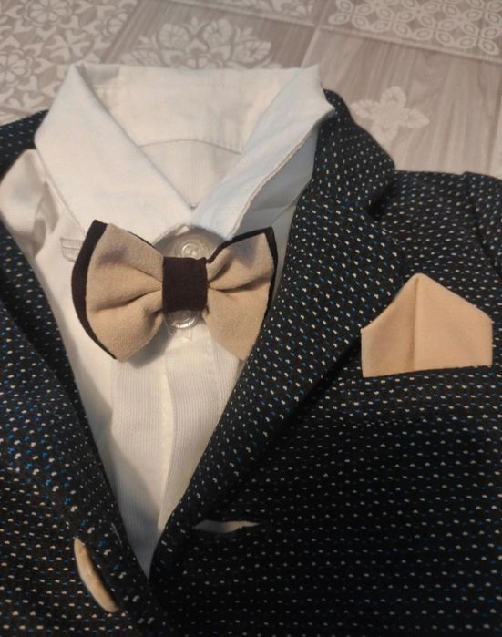 Ubranko do chrztu dla chłopca rozmiar 68