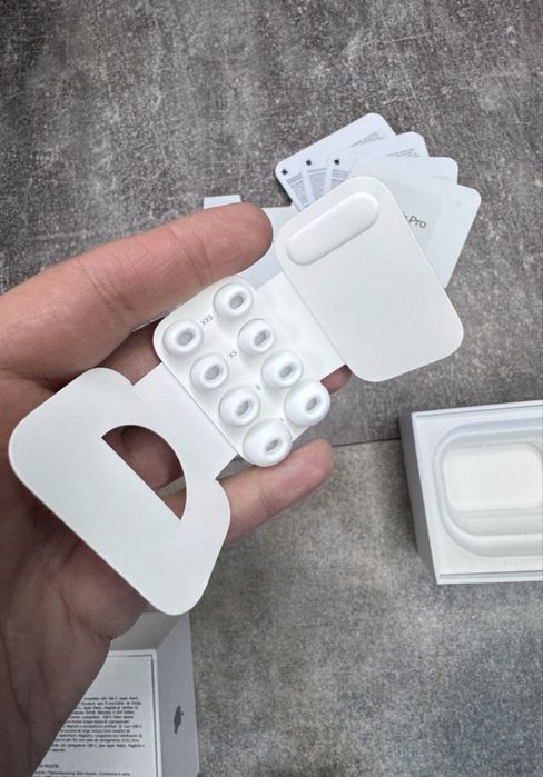 ВЕСНЯНИЙ РОЗПРОДАЖ AirPods Pro 3 1:1
