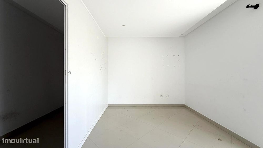 Apartamento T4 com 194m2 e amplas varandas Pinhal Novo