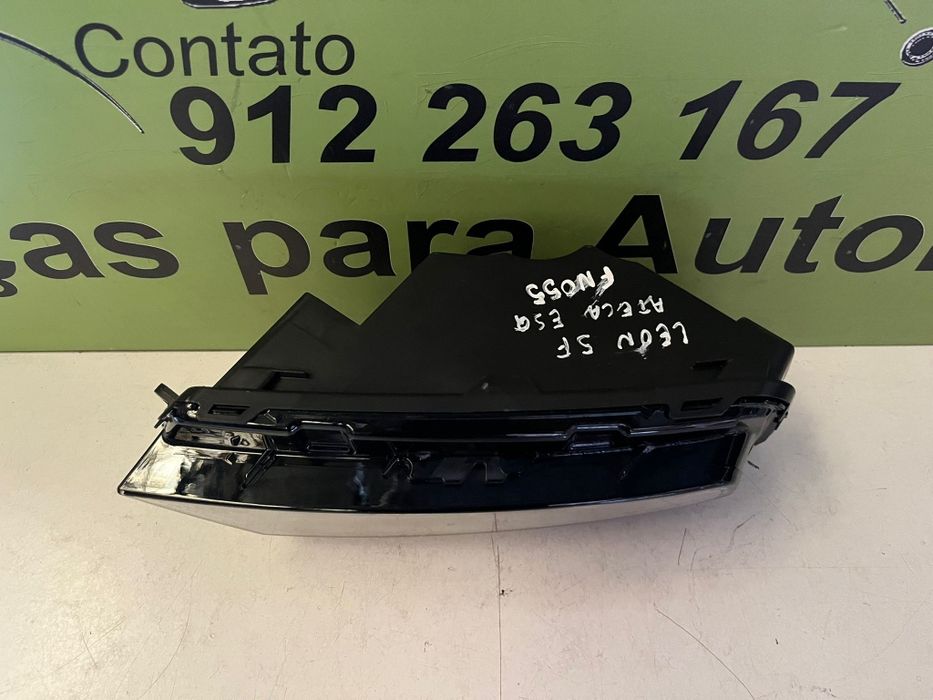 Seat Leon 5f / Ateca - Farol Nevoeiro Led Esquerdo (novo/Hella) - FN055