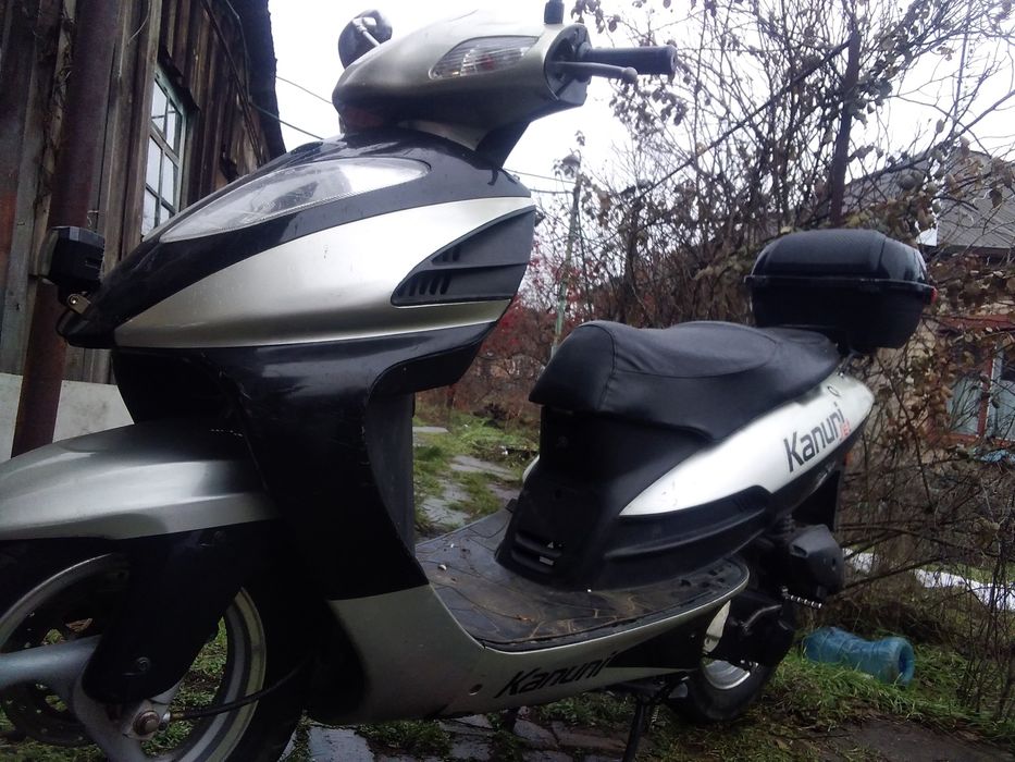 Продам скутер KANUNI