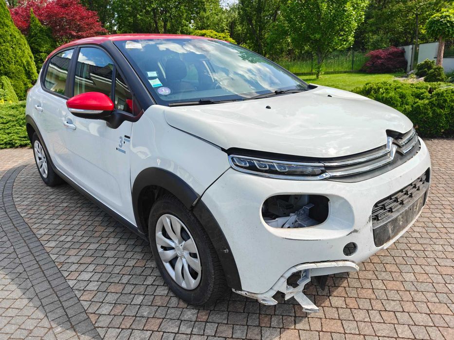 Citroen C3 2020r 1.2 Benz