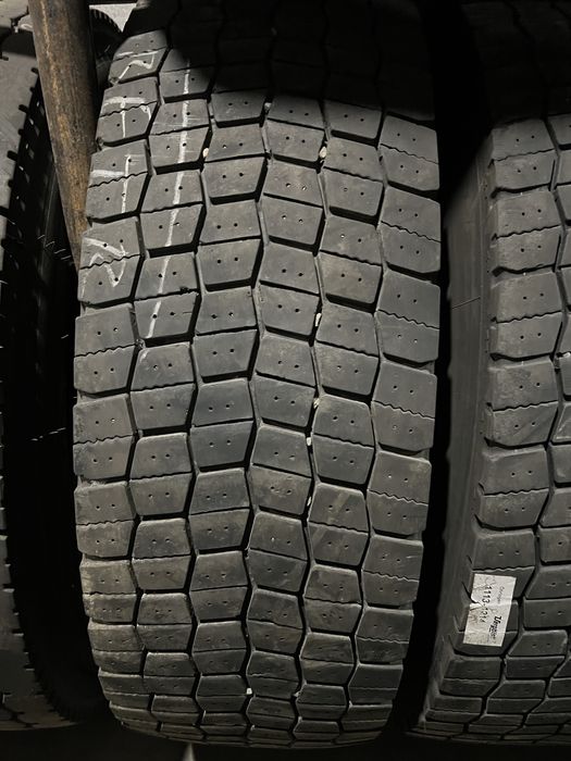 Комплект шин Michelin 315 80 22.5