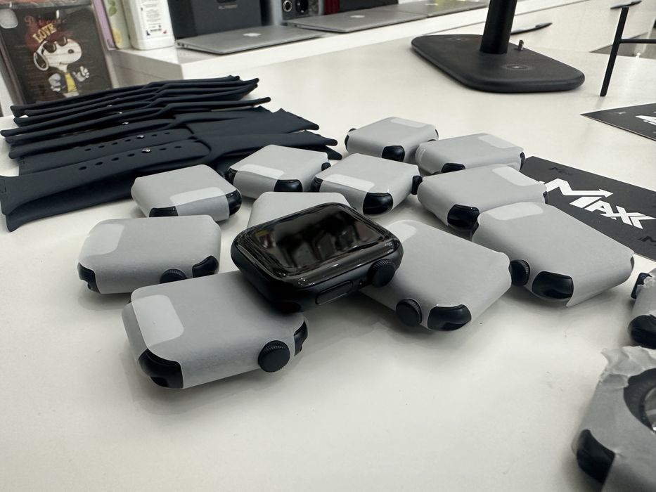 Apple Watch SE2 SE 2 40mm НОВІ Midnight 1 рік гарантії, 179$ ОПТ