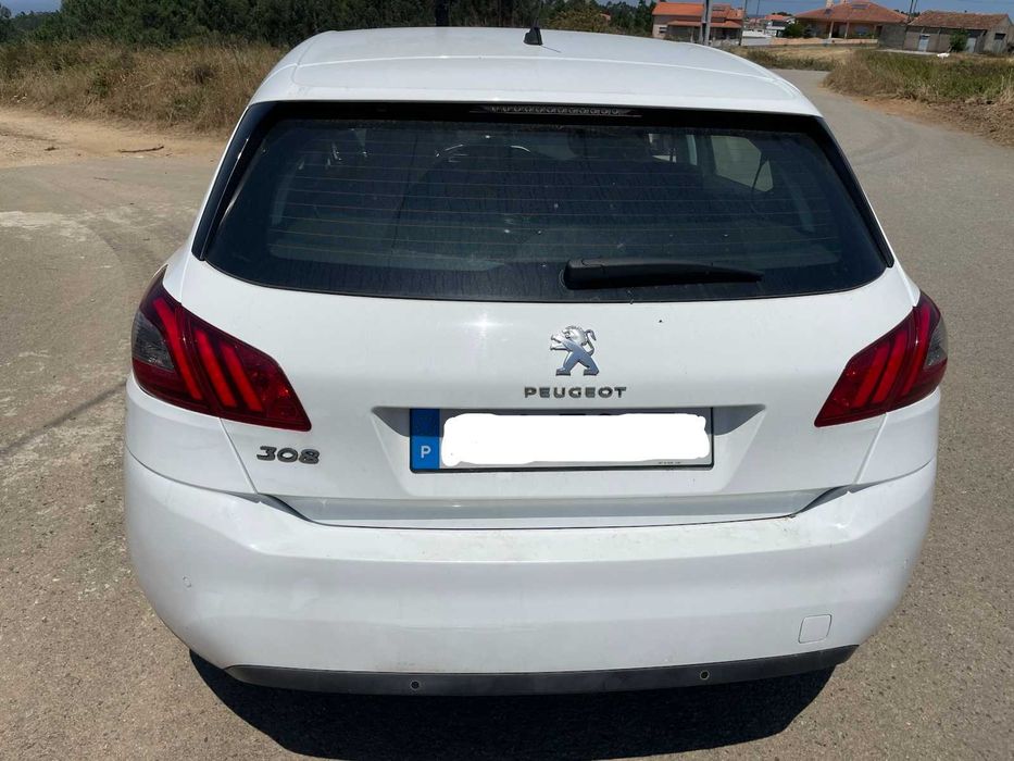 Peugeot 308 1.5 HDI - 175000 Km - 2018 - Revisão completa+Pneus Novoso