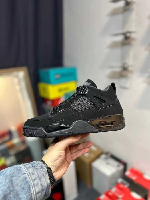 AJ4_Retro_Black_Cat 43