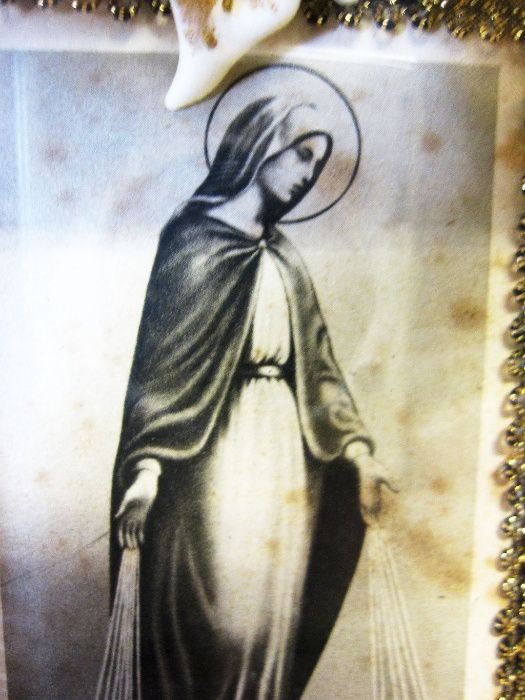 lindo antigo registo-vitrine-com a imagem da Nossa Senhora Immaculata