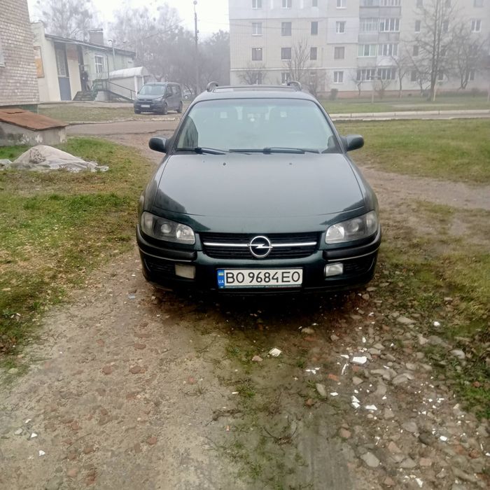 Опель Омега Б універсал