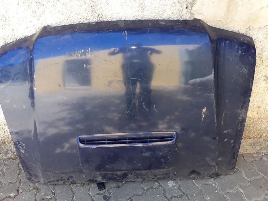 Capot opel monterey