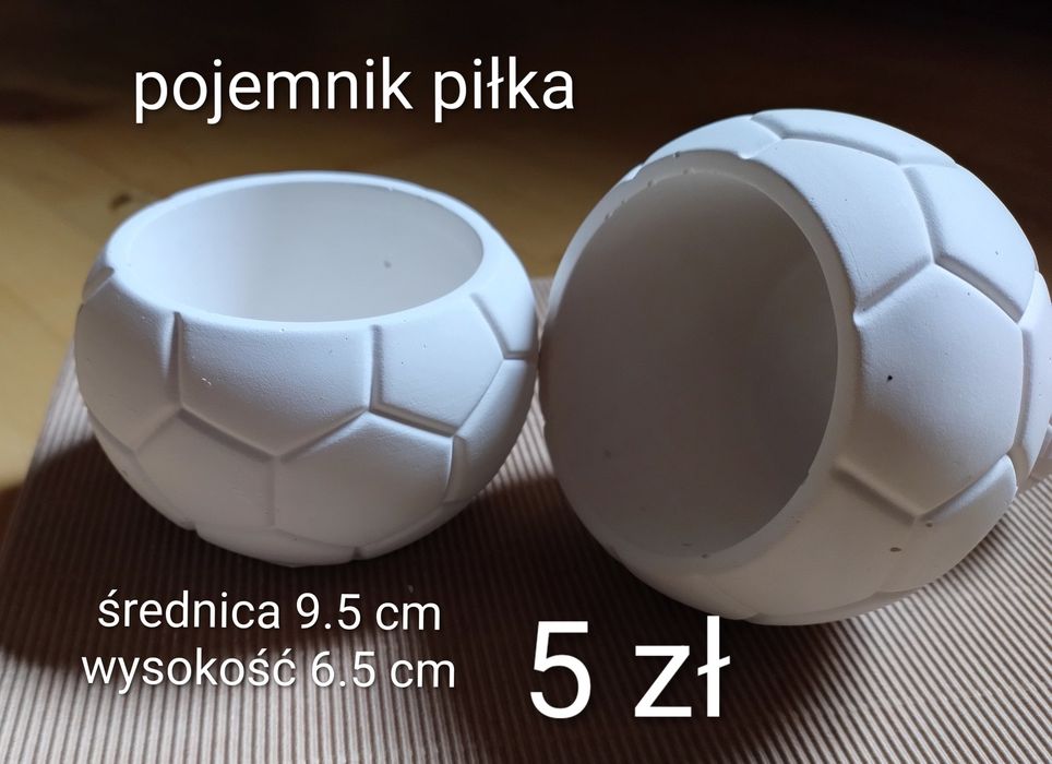 Zestaw 34 gipsowych figurek do malowania