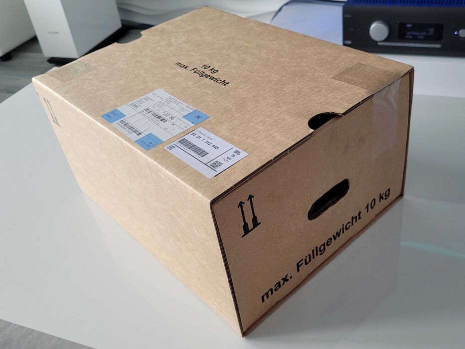 Lampa tylna w błotniku lewa lewy tył BMW Seria 3 F30 F80 BMW OEM