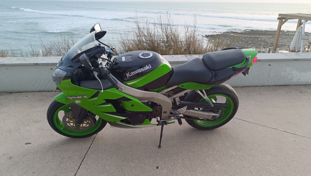 Kawasaki ZX6R Ninja 2001