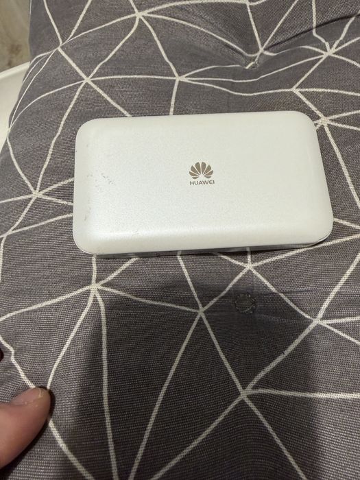 Huawei Rowter Wi-Fi 4G LTE Ultra