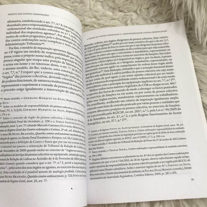 Direito das Contra-Ordenações - Augusto Silva Dias Almedina