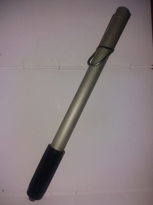 Pompka sygnowana  PRL oryginalna