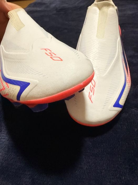 Chuteira Adidas F50 em otimas condicoes