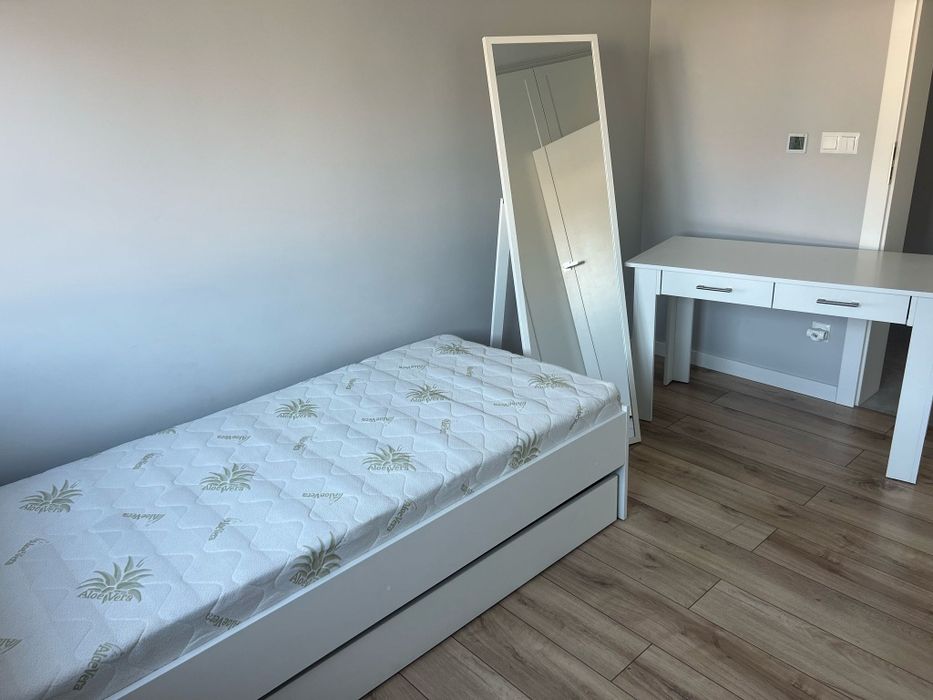 Sprzedam Zestaw Mebli