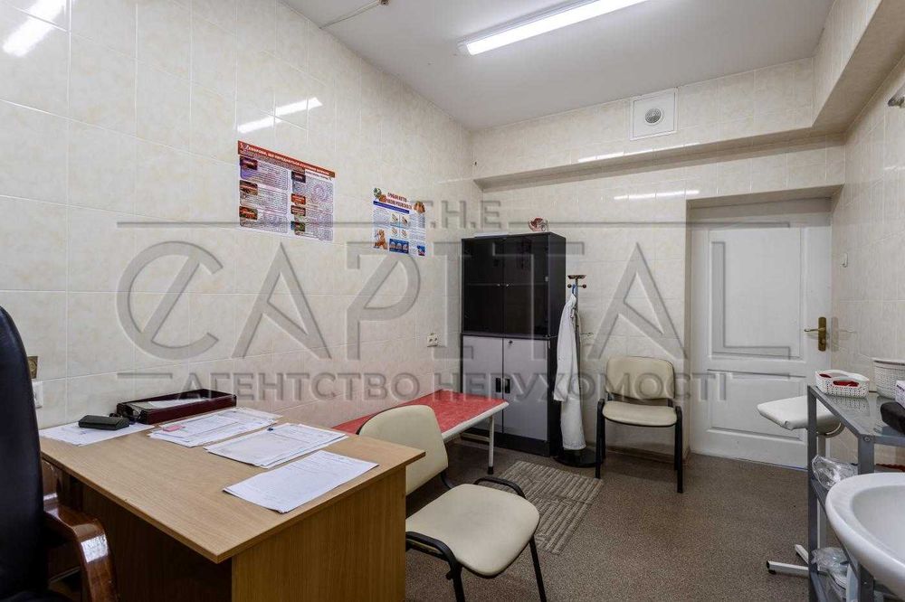 Продаж комерційного приміщення, вул. Володимира Винниченка, Центр