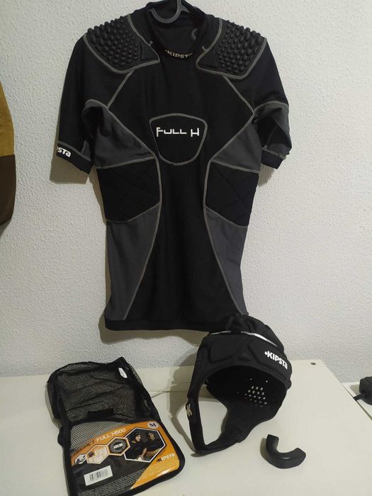 Râguebi, blusa, capacete, proteção de dentes