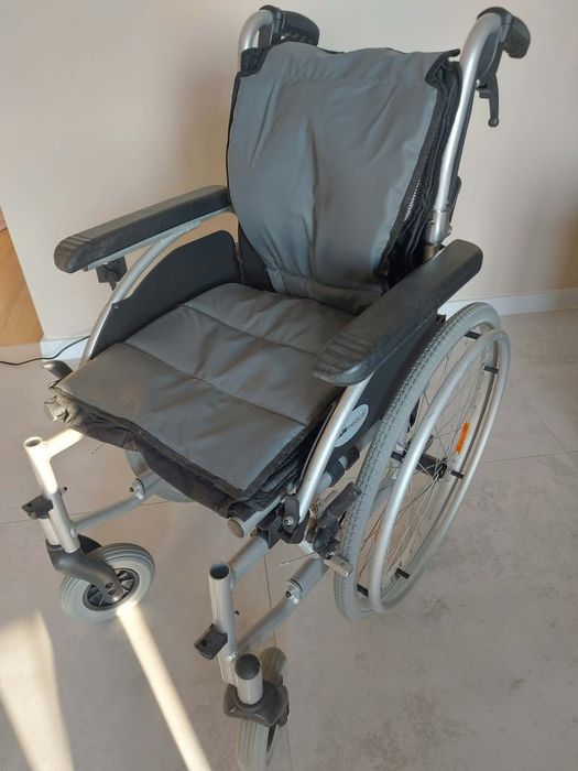 Lekki wózek aluminiowy Armedical homecare line