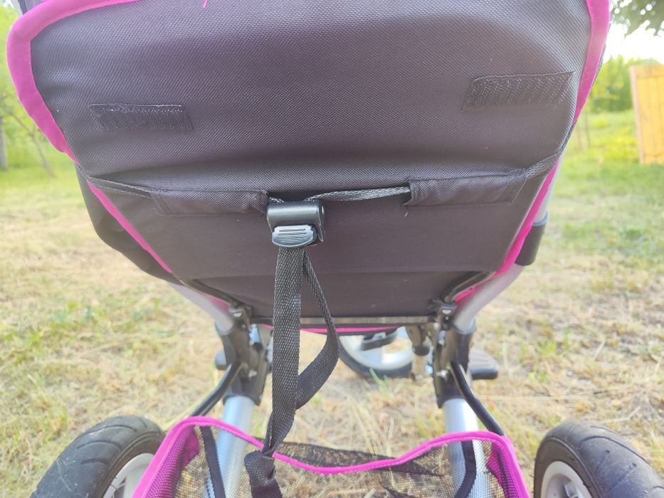 Велосипед дитячий з батьківською ручкою