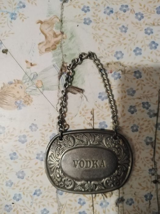 Vendo para garrafa bom estado