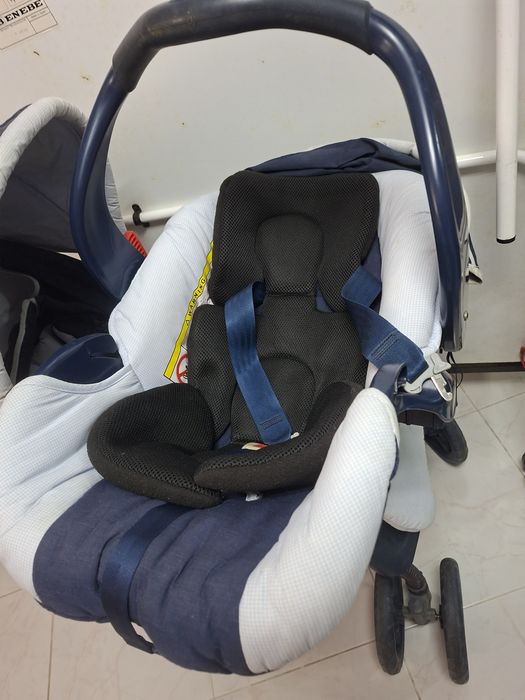 Carrinho de bebé