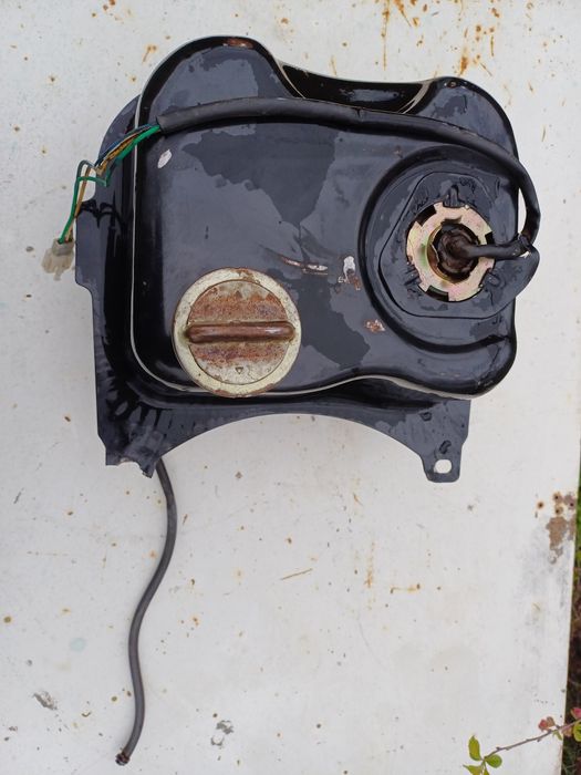 Паливний бак(Скутер Фада 150 кубів)