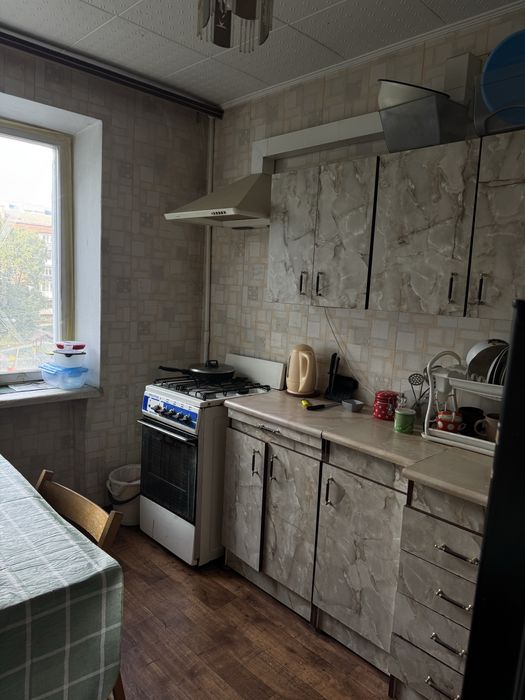 Продам 3 к квартиру в самому центрі