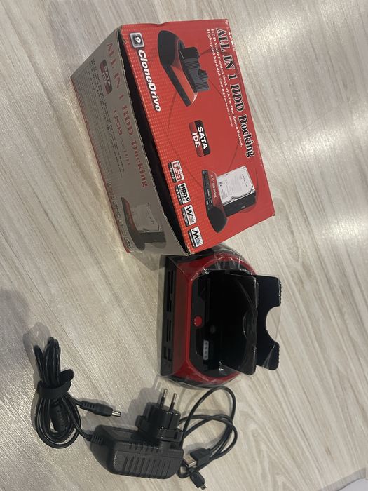 Stacja dokująca do dysków